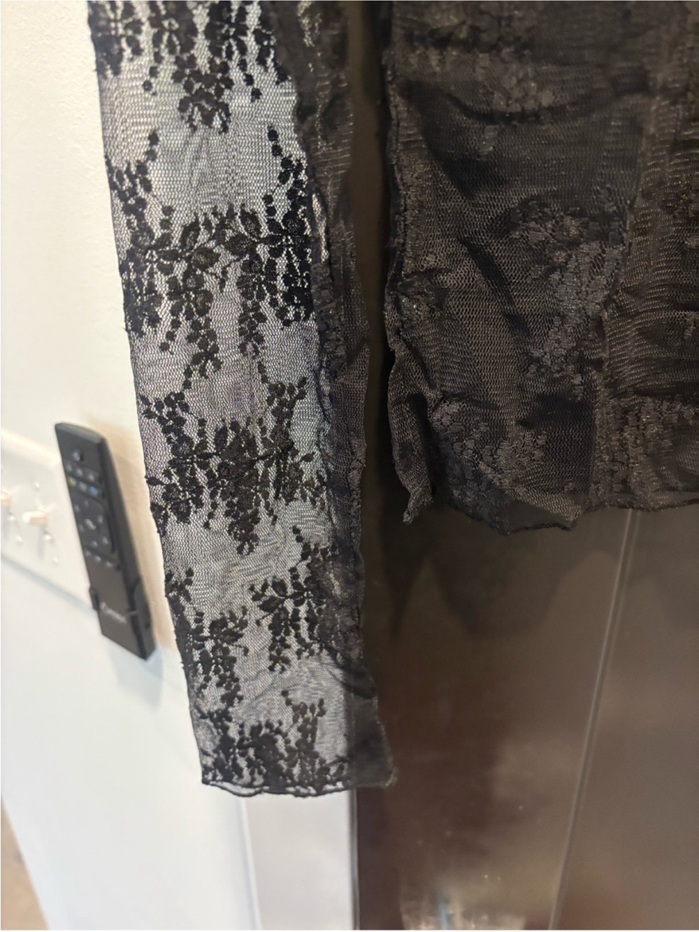 Free People Lady Lux Floral Mesh Layering Top lace Medium NWT Black - Picture 9 of 12
